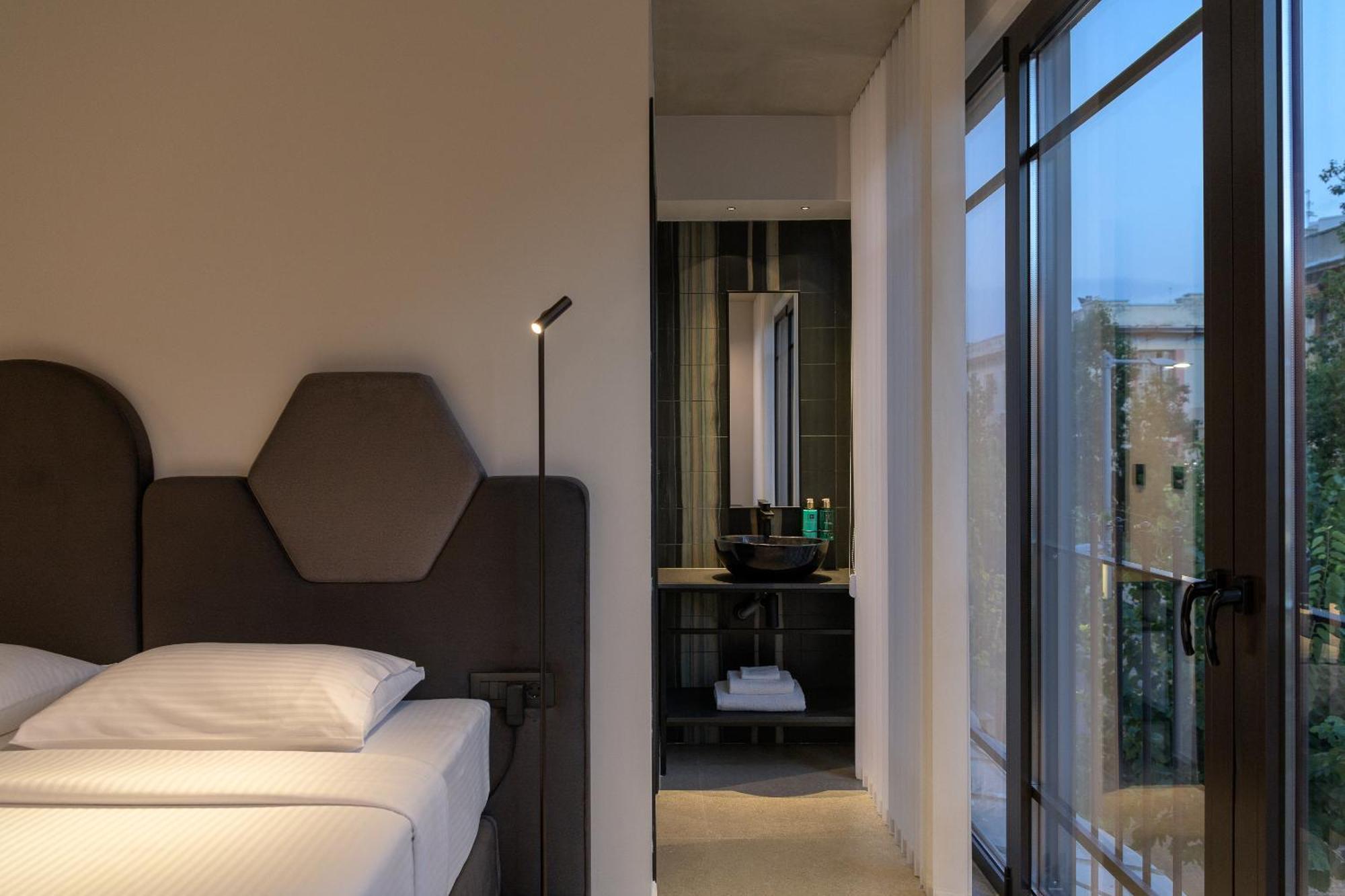 Pleiades Urban Stay By Semavί Iraklio Exterior foto