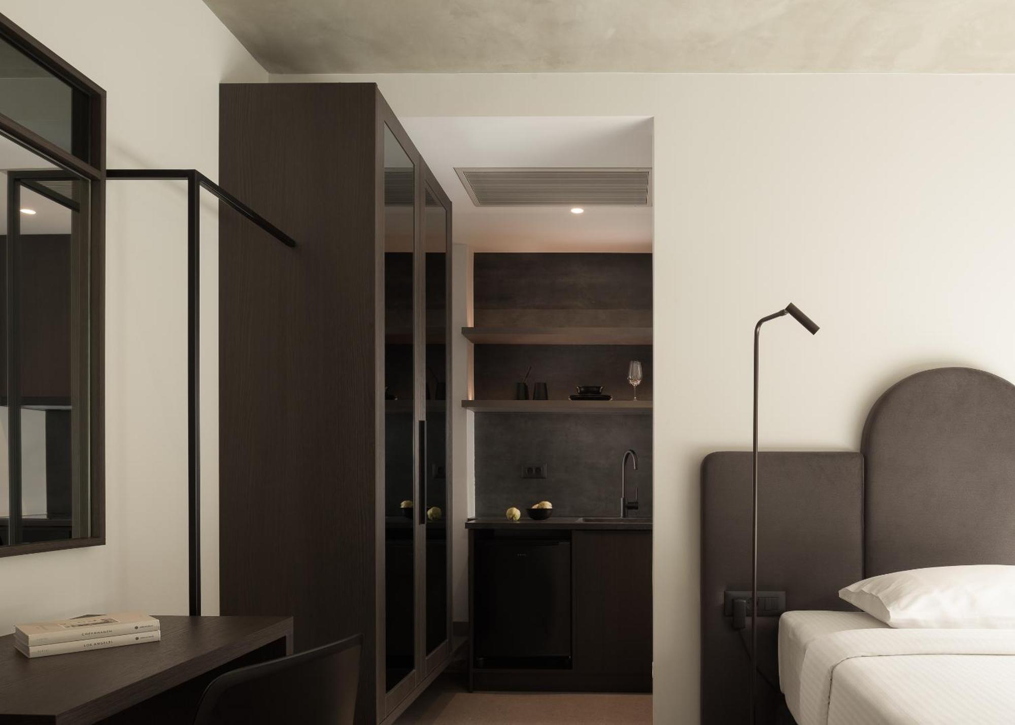 Pleiades Urban Stay By Semavί Iraklio Exterior foto