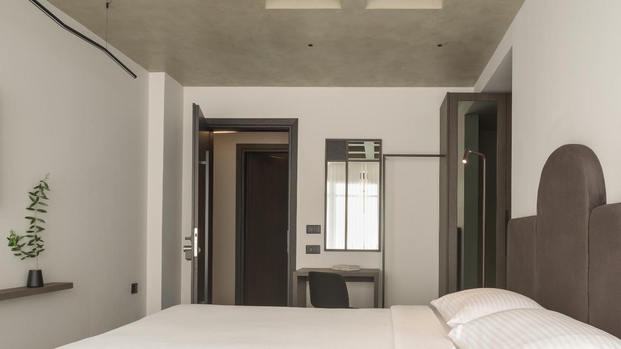 Pleiades Urban Stay By Semavί Iraklio Exterior foto